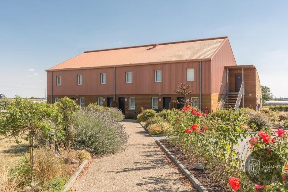 Vue extérieure de l'hôtel Pressoir Hôtel en Pays de la Loire
