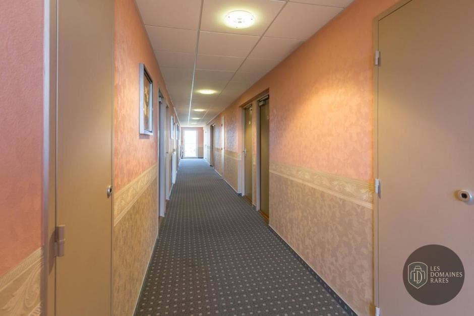 Vue extérieure de l'hôtel Pressoir Hôtel en Pays de la Loire