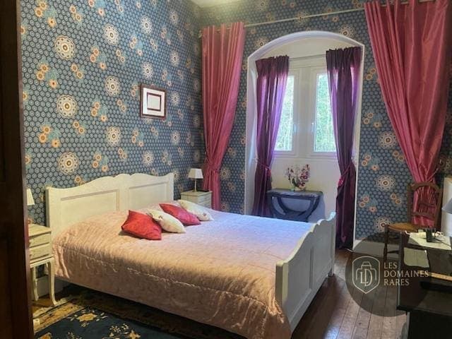 Chambre du château Prieuré de Bonvaux en Bourgogne-Franche-Comté