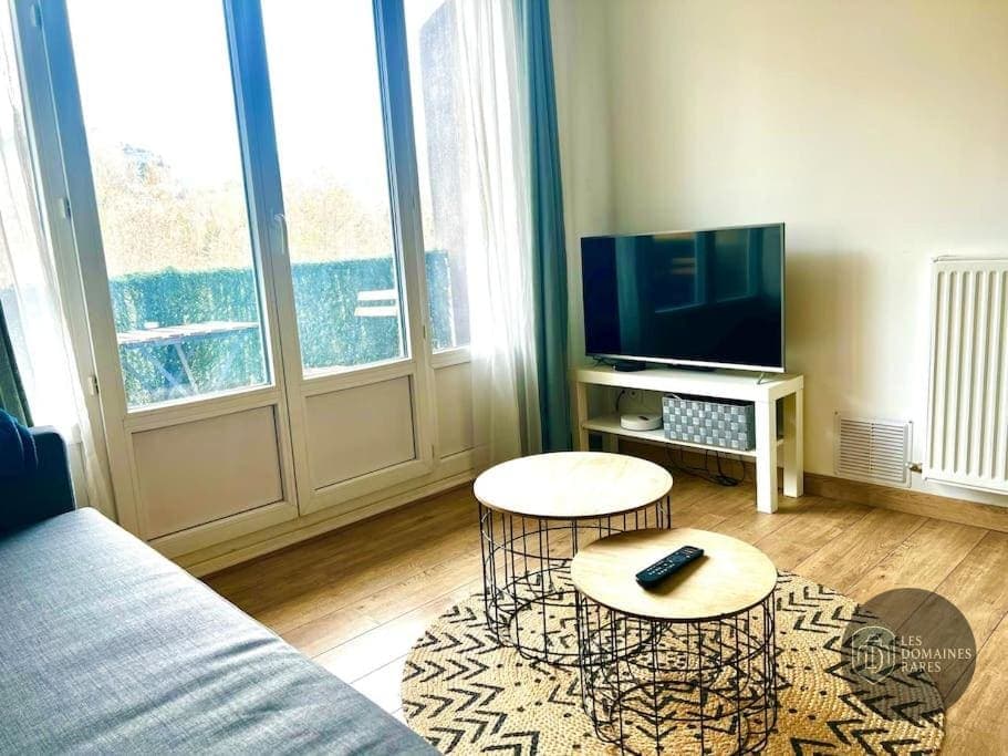 Vue extérieure du lieu Quai de l'innovation à Amiens en Hauts-de-France