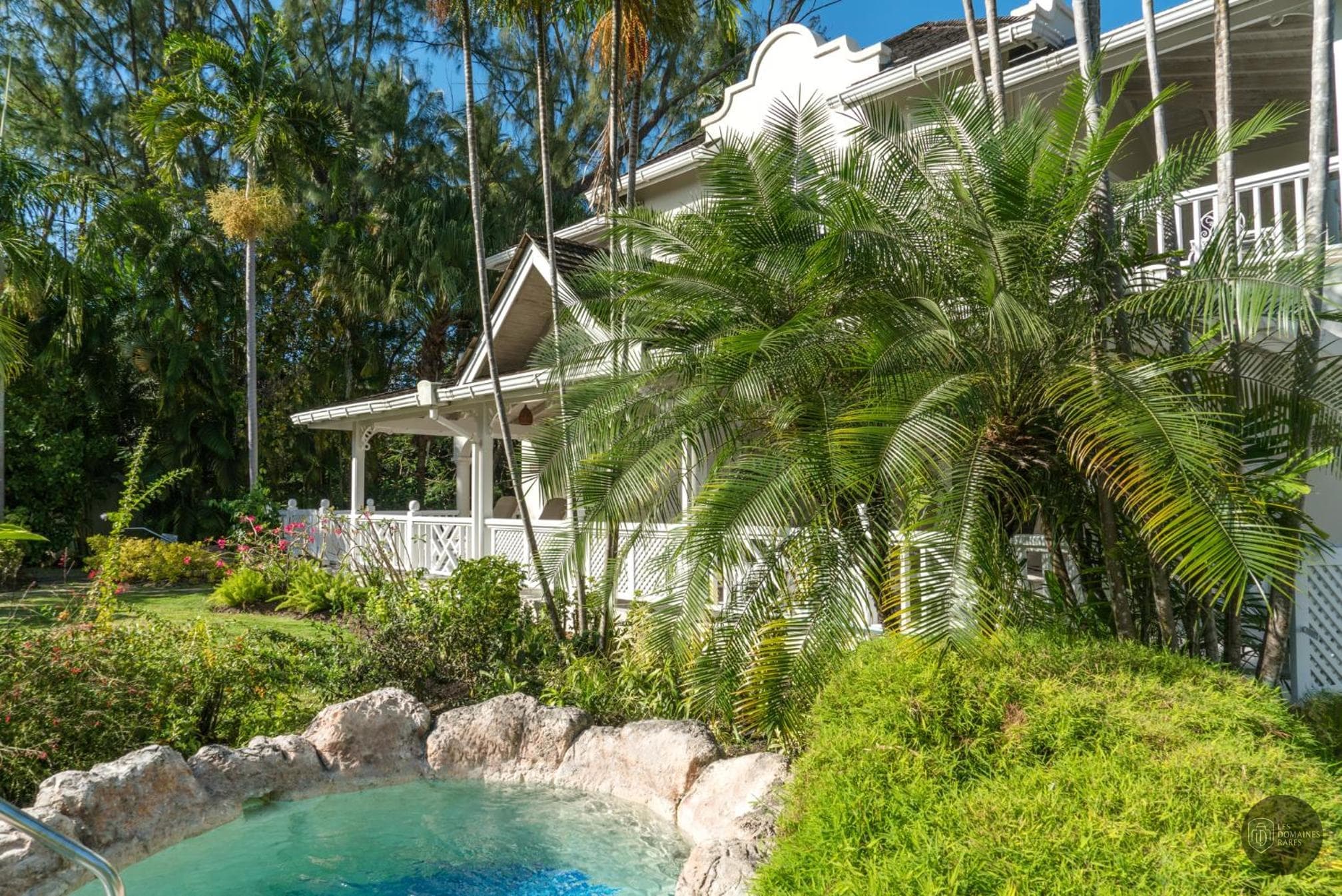 Vue extérieure du lieu Reef Club à Paris en Île-de-France