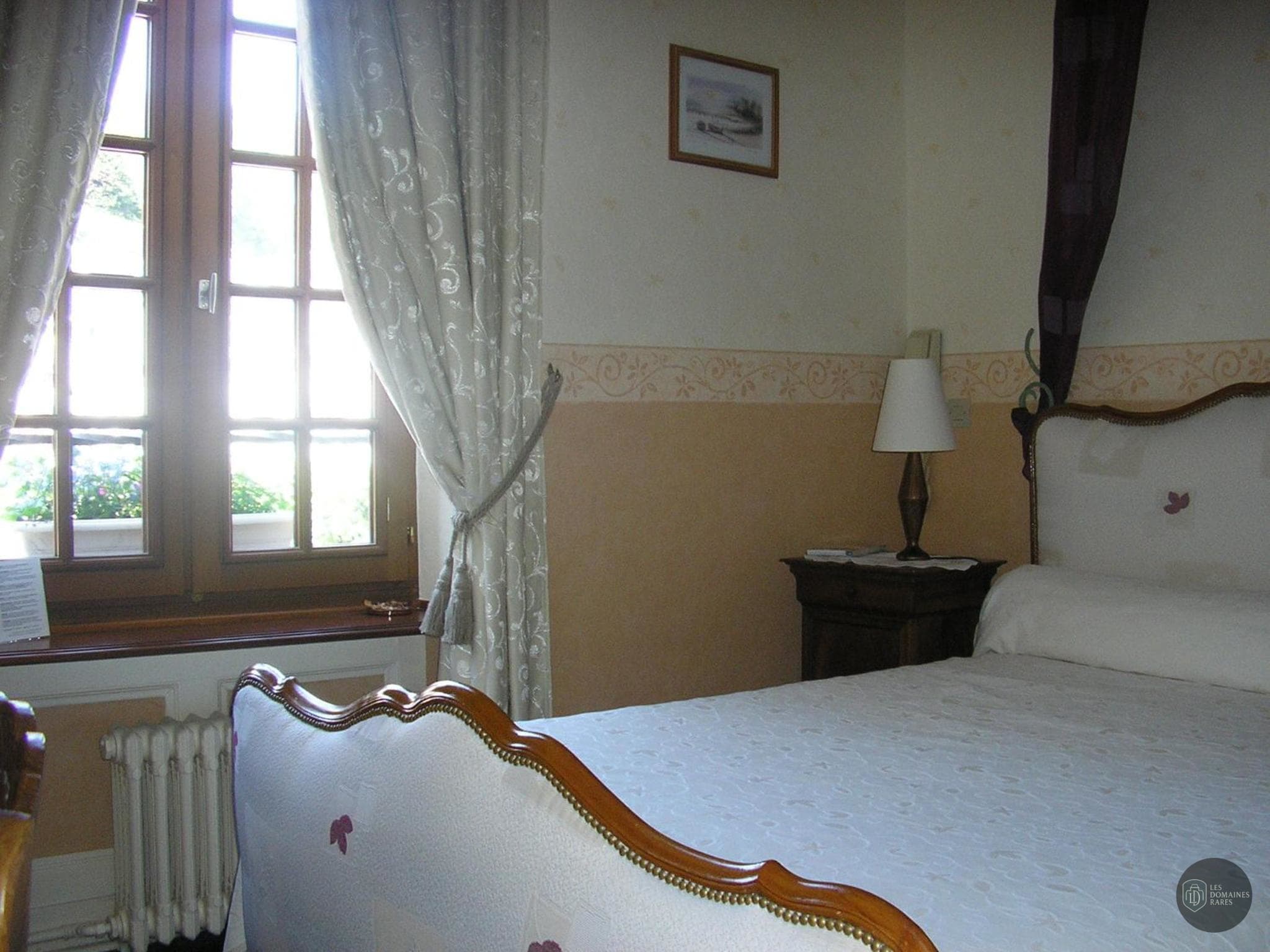 Chambre du relais Relais Saint-Louis à Bellême en Normandie