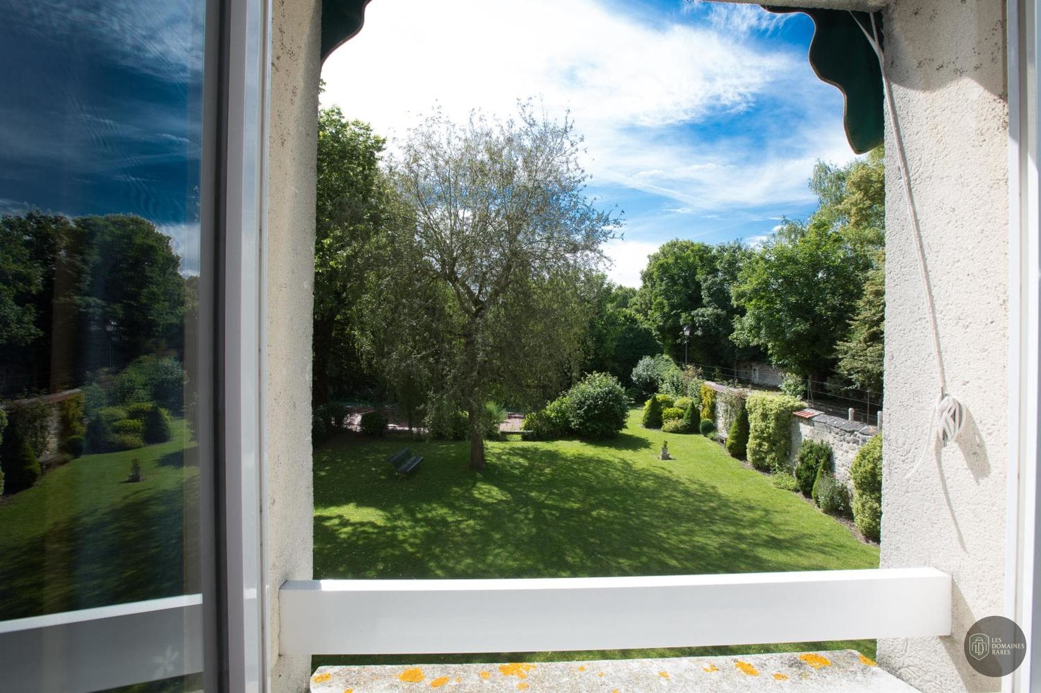Vue extérieure du relais Relais d'Aumale en Hauts-de-France