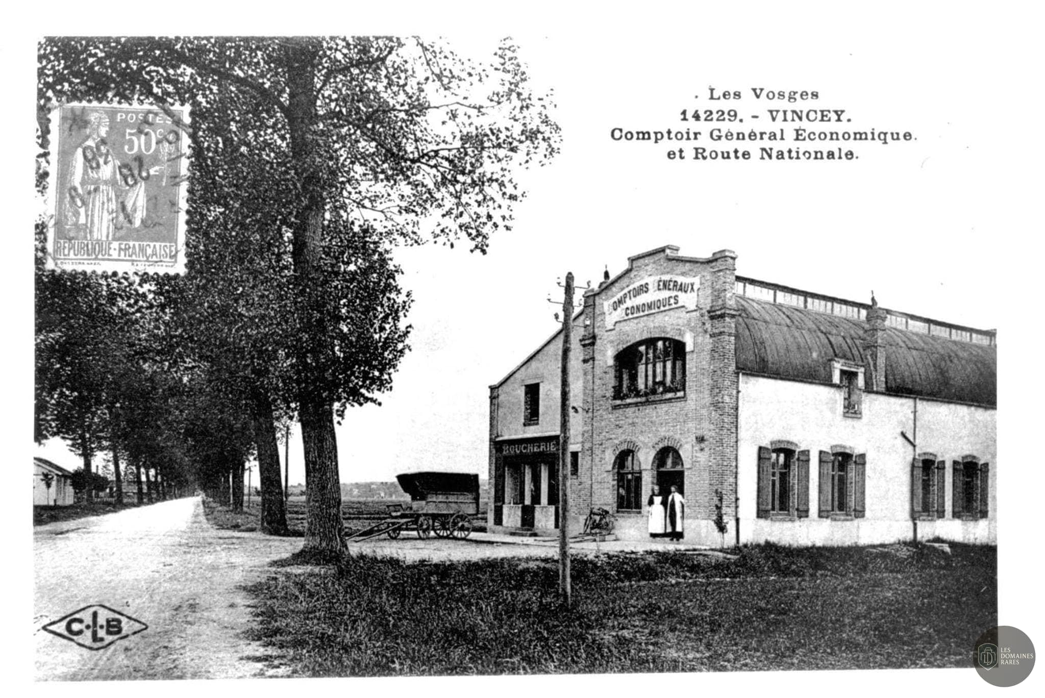 Vue extérieure du relais Relais de Vincey à Charmes en Grand Est