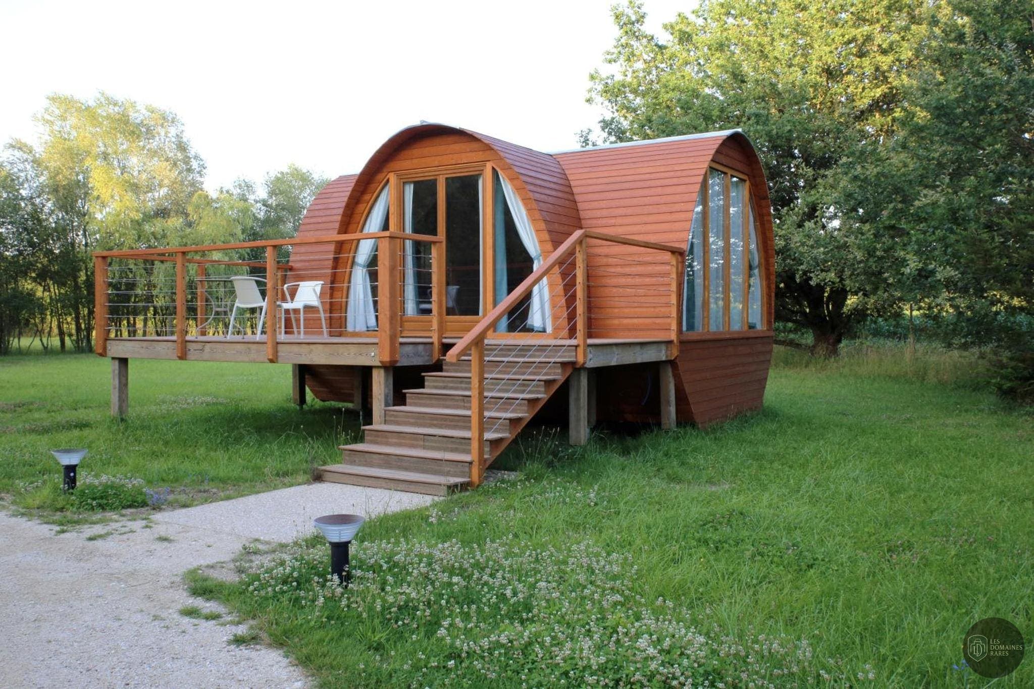 Vue extérieure du relais Relais des Landes à Ouchamps en Centre-Val de Loire