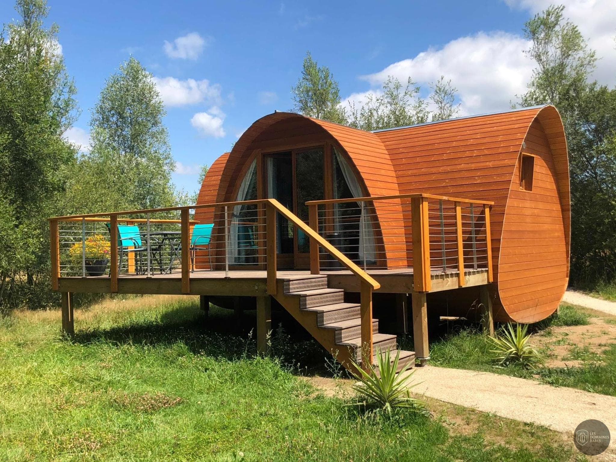 Vue extérieure du relais Relais des Landes à Ouchamps en Centre-Val de Loire