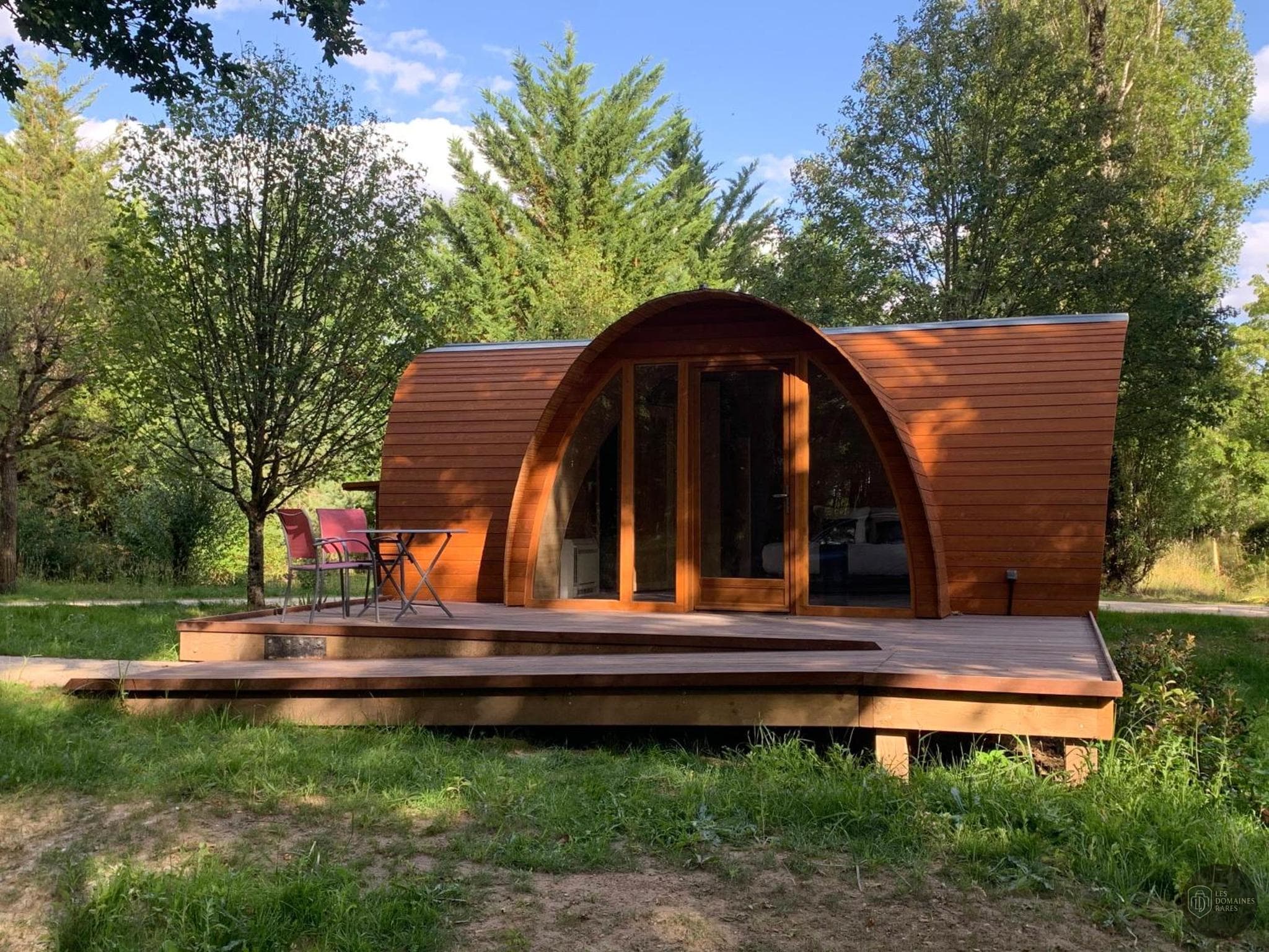 Vue extérieure du relais Relais des Landes à Ouchamps en Centre-Val de Loire