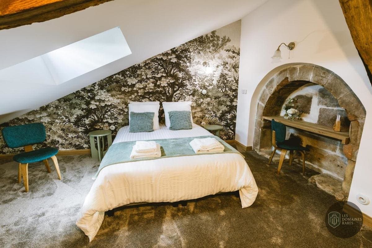 Chambre du relais Relais des Rois à Saintes en Nouvelle-Aquitaine - séminaire charente-maritime
