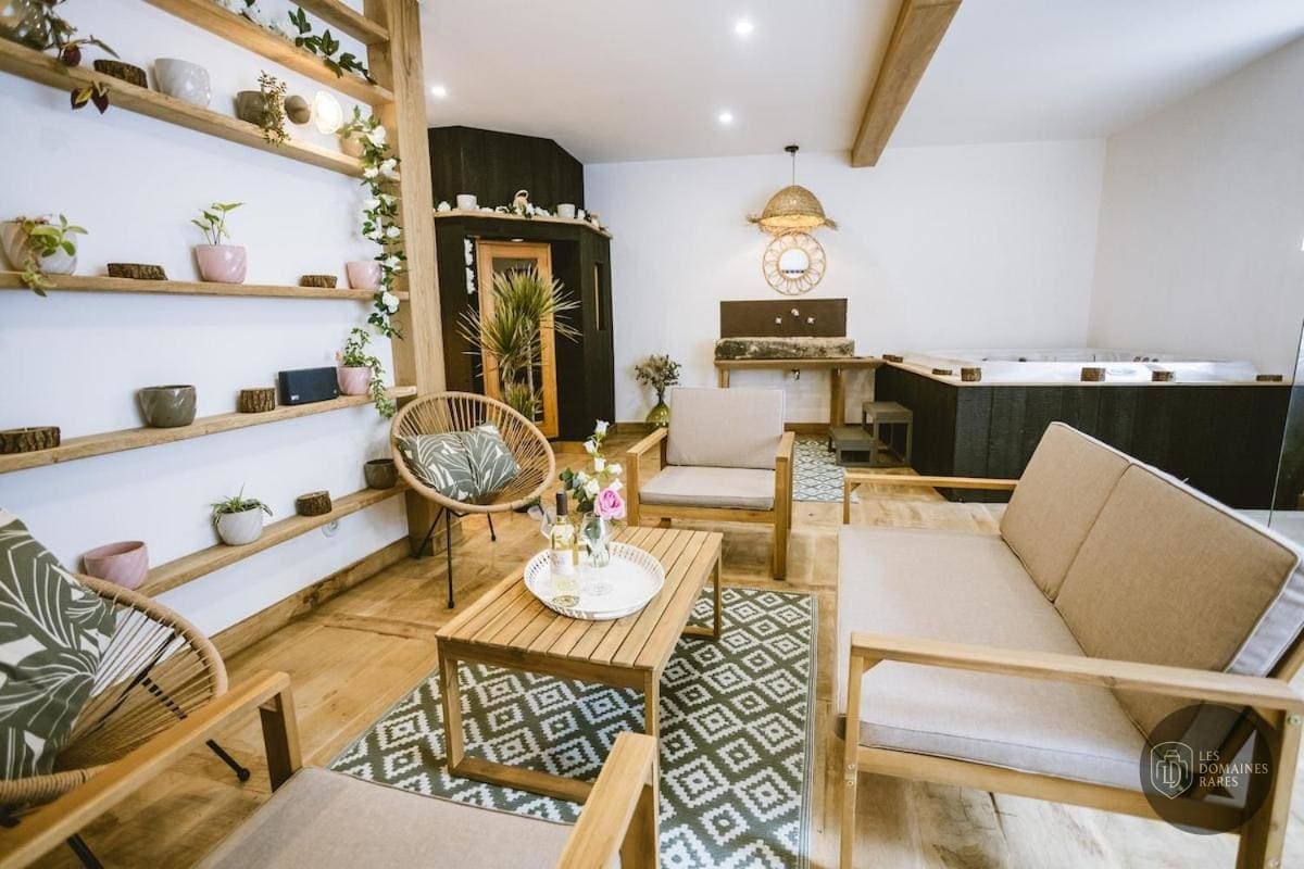 Espace intérieur du relais Relais des Rois à Saintes en Nouvelle-Aquitaine