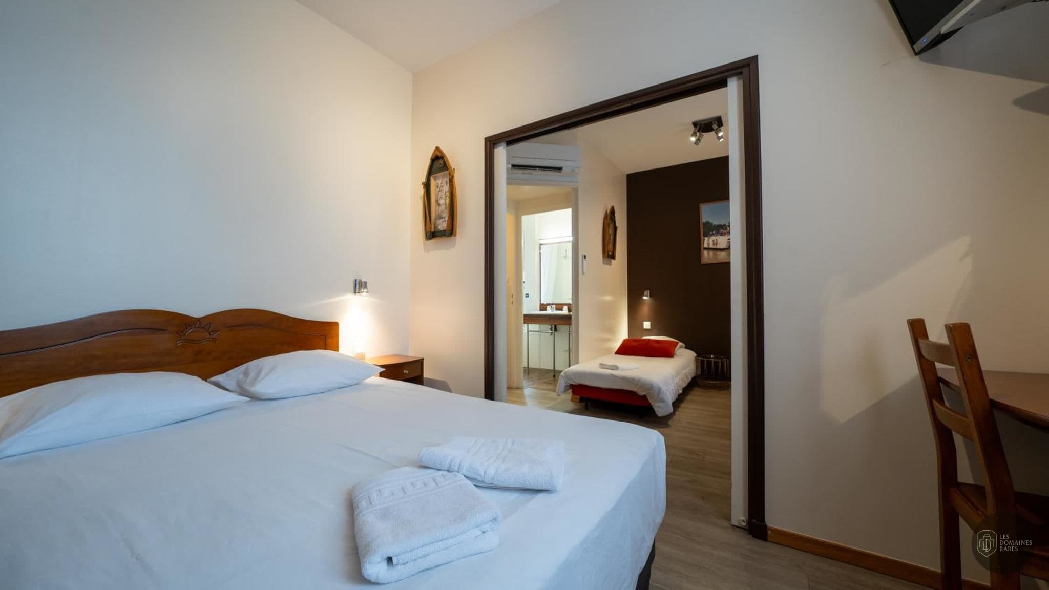 Chambre du relais Relais du Canalou à Digoin en Bourgogne-Franche-Comté - séminaire saône-et-loire (71)