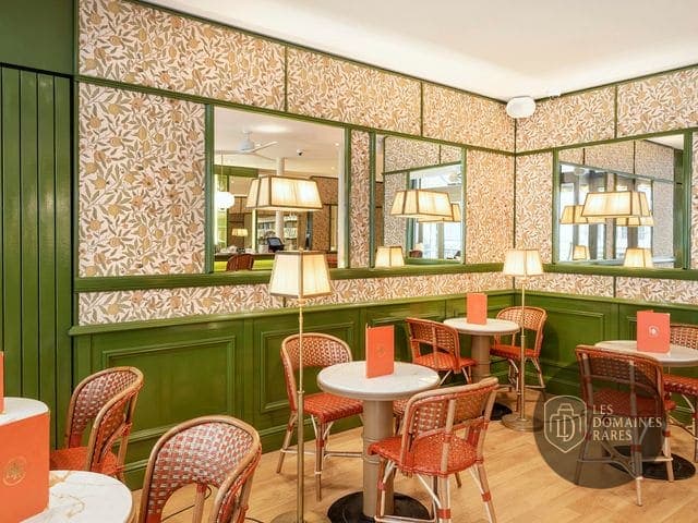 Restaurant de l'hôtel Restaurant l'Envue à Paris en Île-de-France