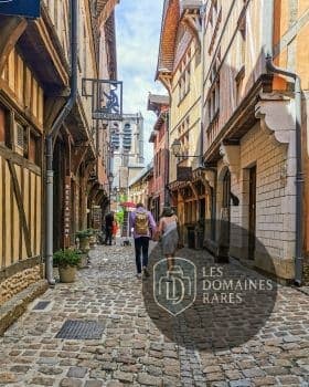Vue extérieure du restaurant Restaurant l'Etoile à Montracol en Auvergne-Rhône-Alpes