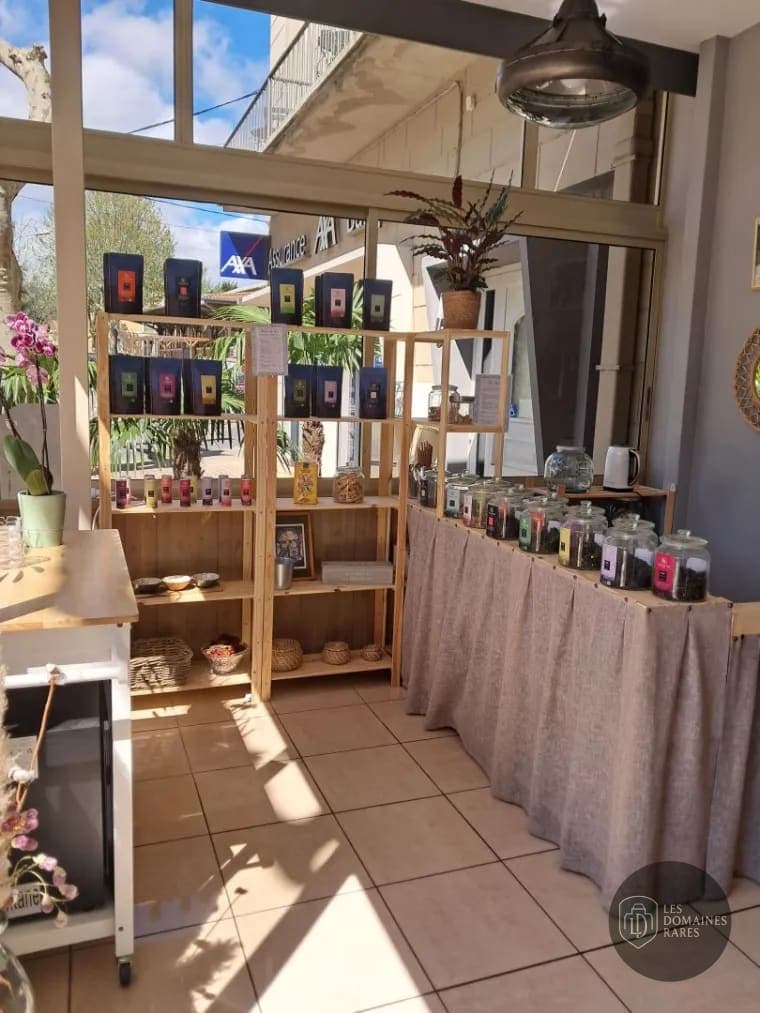 Boutique de produits régionaux dans l'hôtel