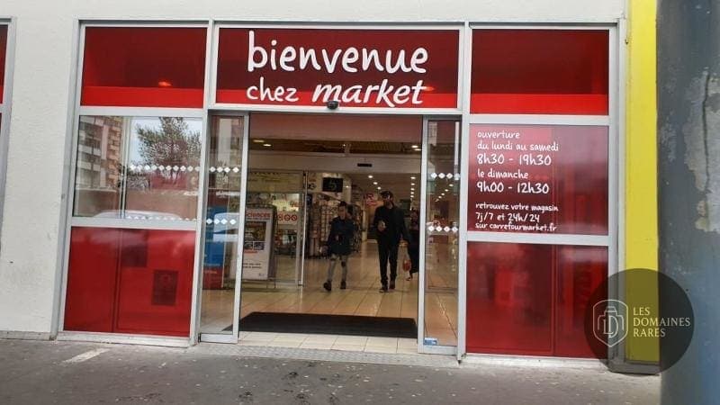 Entrée du magasin Market Brest