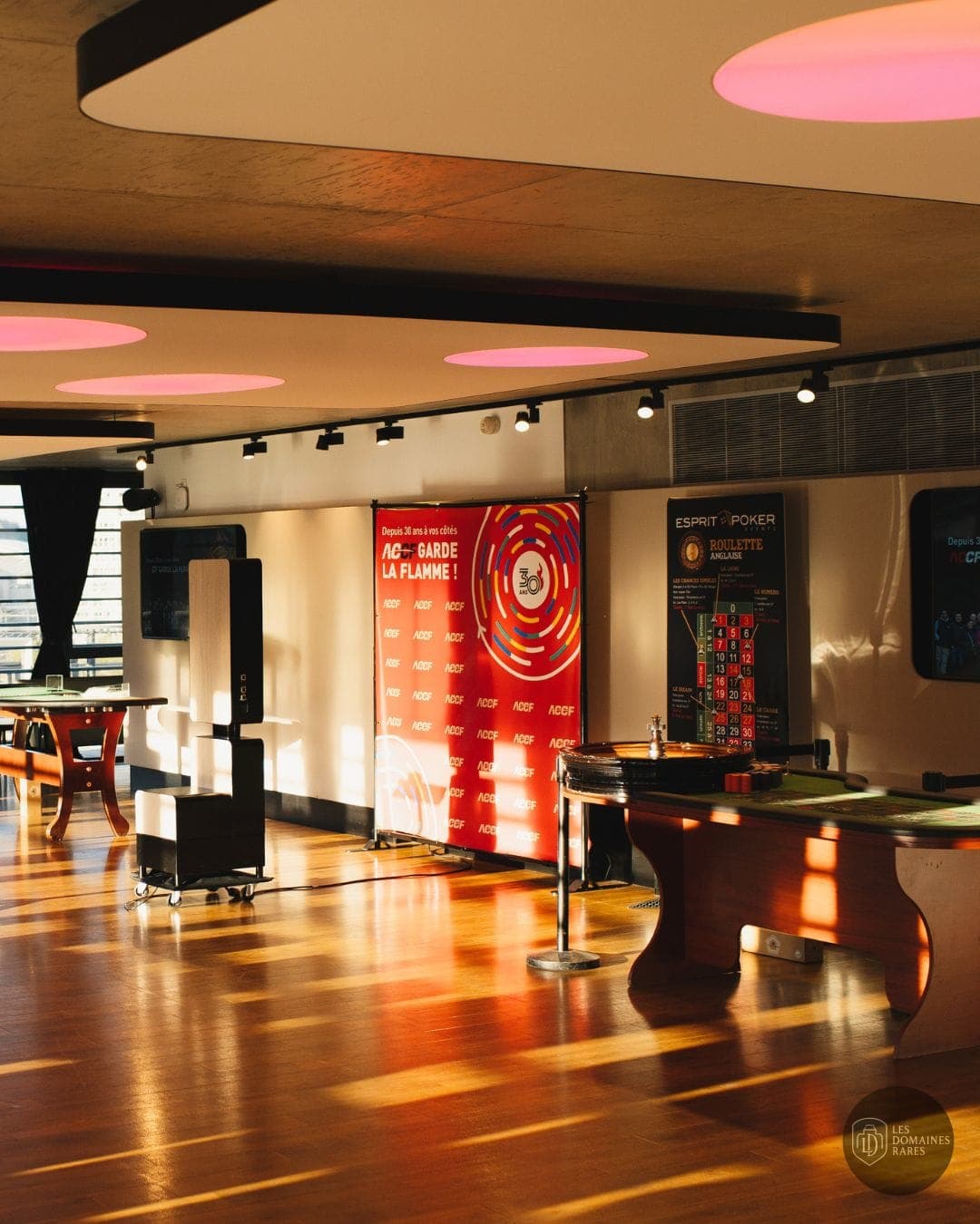 Espace intérieur du lieu Rooftop52 à Lyon en Auvergne-Rhône-Alpes