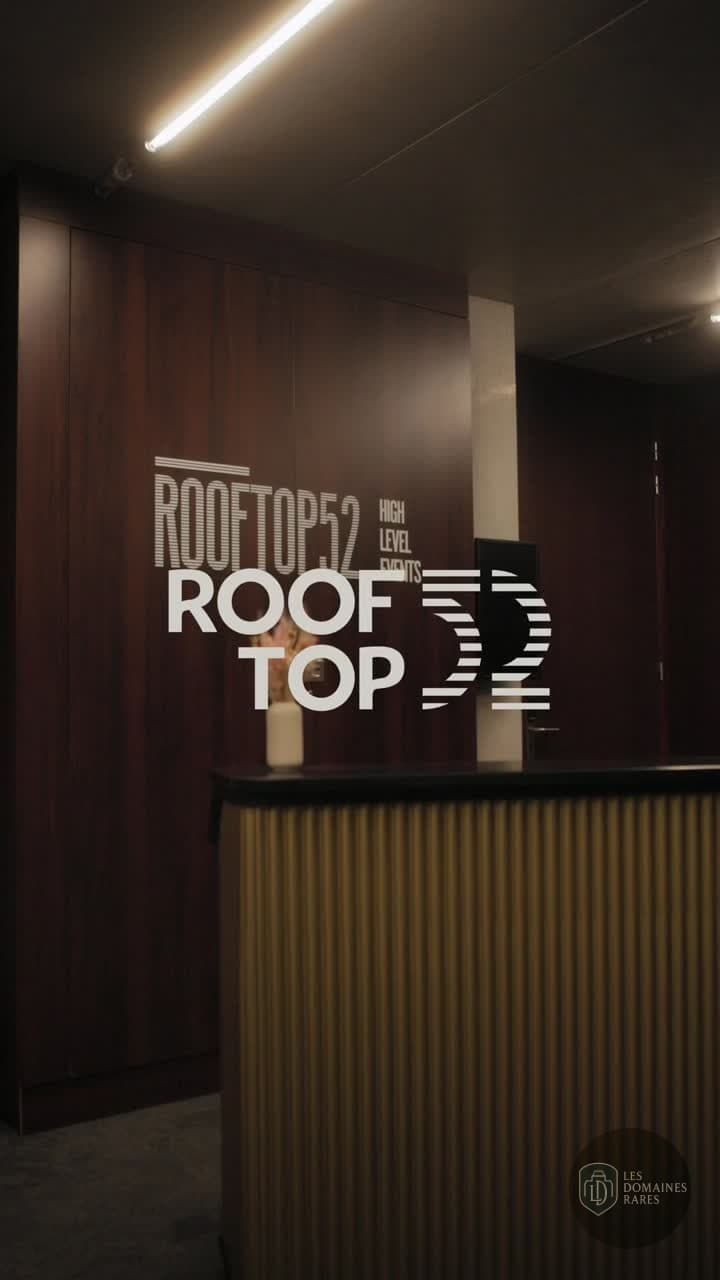 Espace intérieur du lieu Rooftop52 à Lyon en Auvergne-Rhône-Alpes