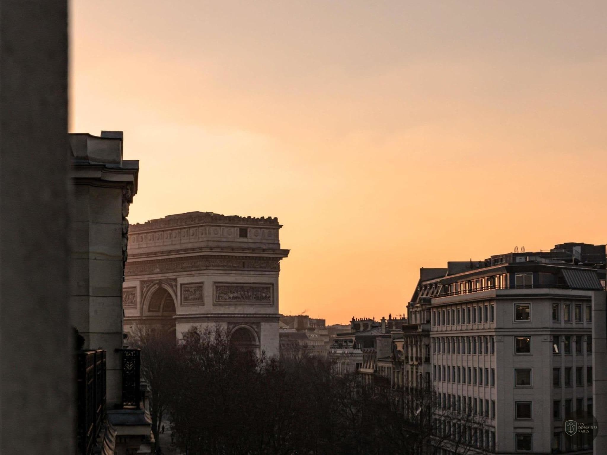 Vue de l'hôtel Royal Monceau - Raffles Paris à Paris en Île-de-France