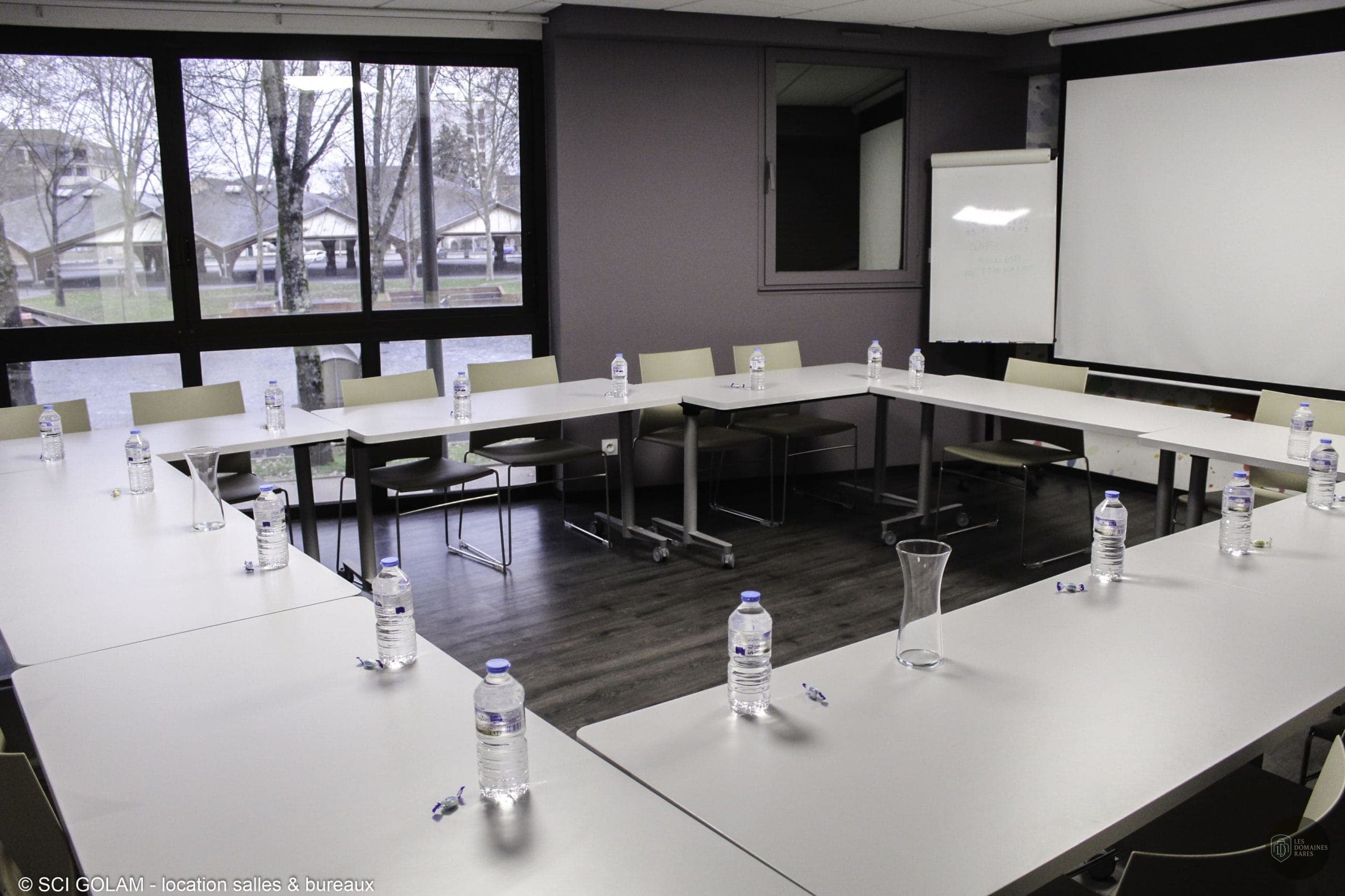 Salle de réunion 8 du lieu SCI Golam en Nouvelle-Aquitaine