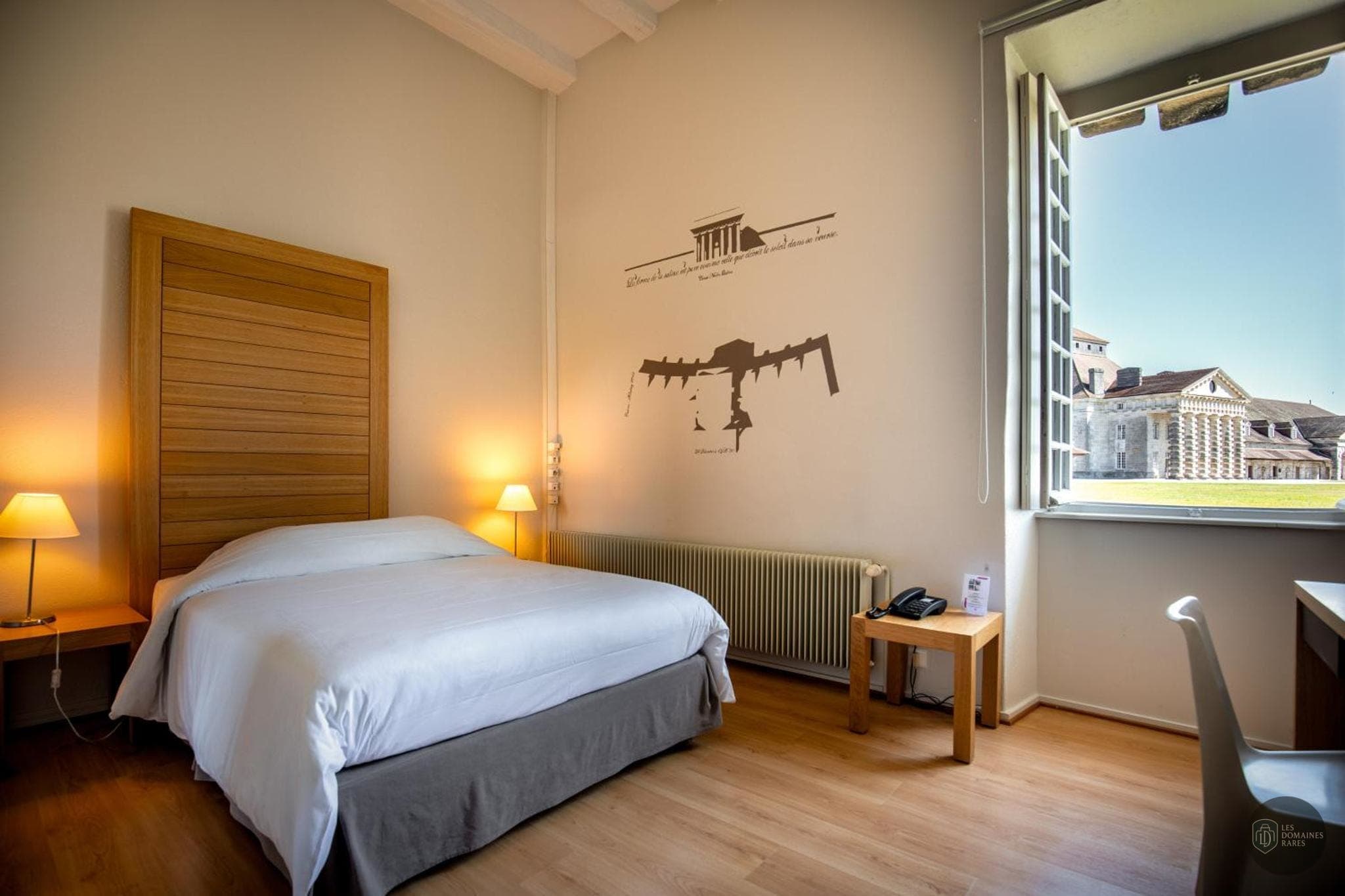 Chambre de l'hôtel Saline Royale en Bourgogne-Franche-Comté - séminaire arc-et-senans