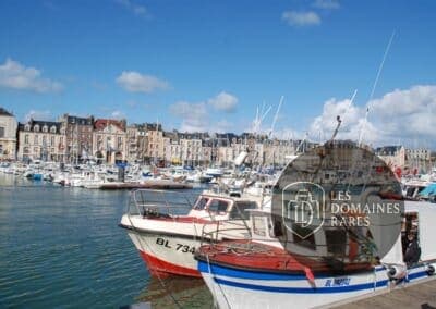 Vue extérieure du lieu Salle Ango à Dieppe en Normandie