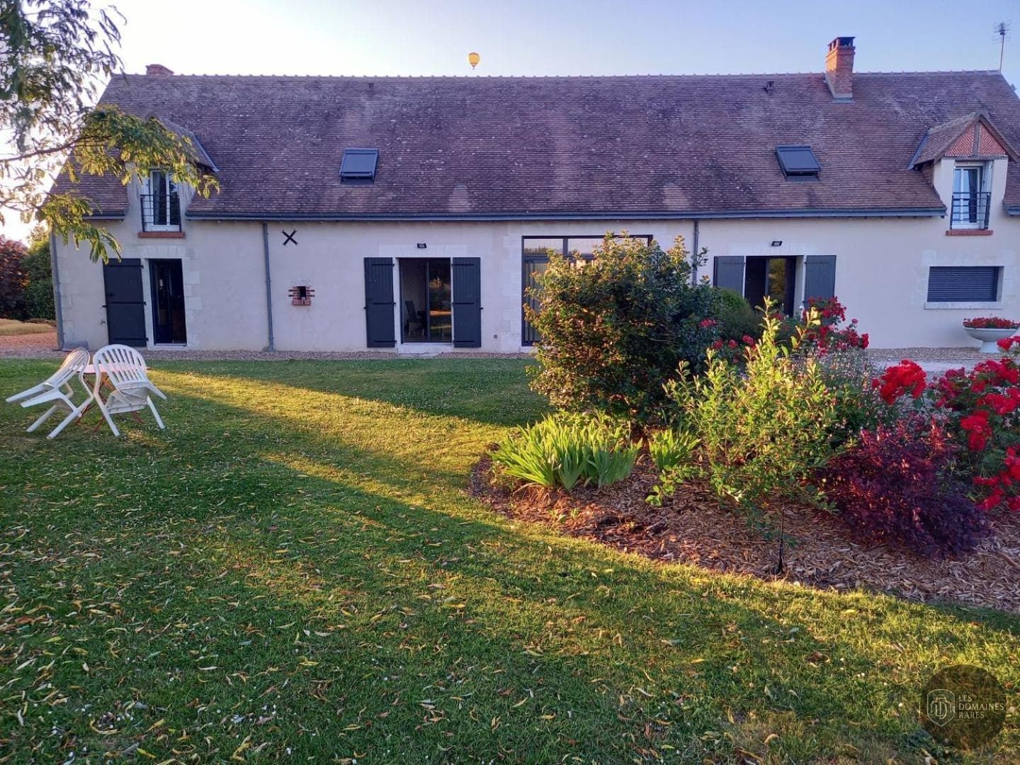 Vue extérieure du lieu Salle Ginkgo à Les en Pays de la Loire