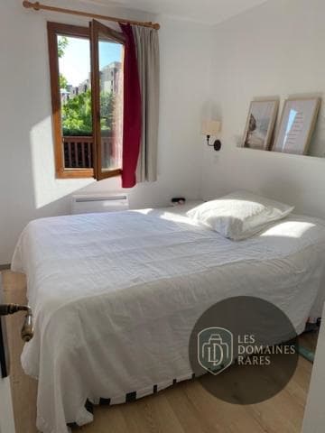 Chambre du lieu Salle La Bella en Île-de-France - séminaire roissy-en-brie