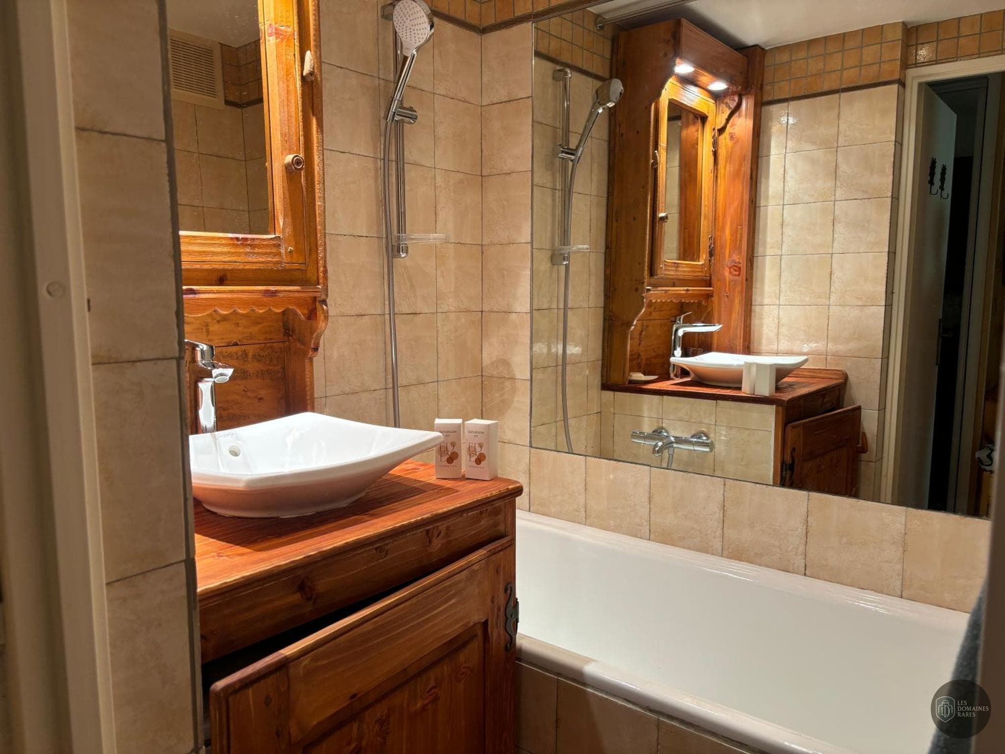 Salle de bain du salle de réception Salle au P'tit Bravo en Occitanie