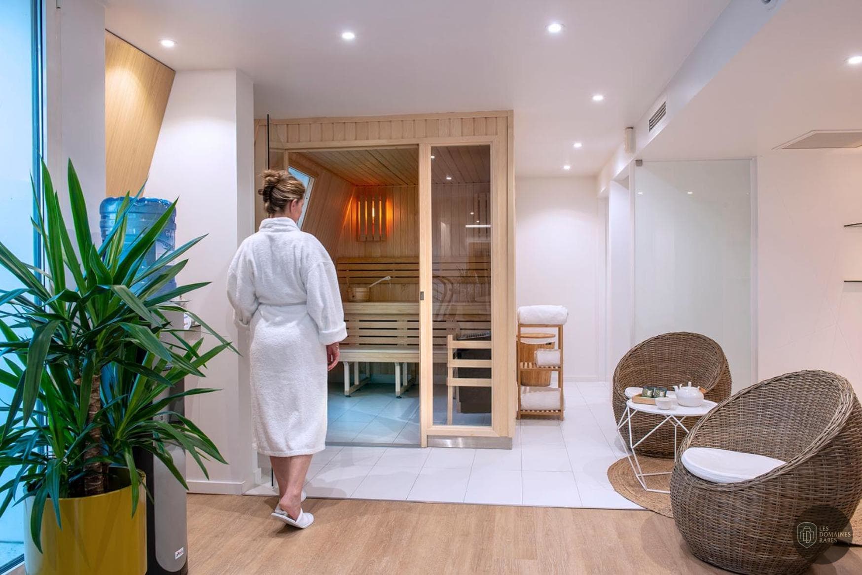 Vue extérieure de l'hôtel Seeko'o Hôtel à Bordeaux en Nouvelle-Aquitaine