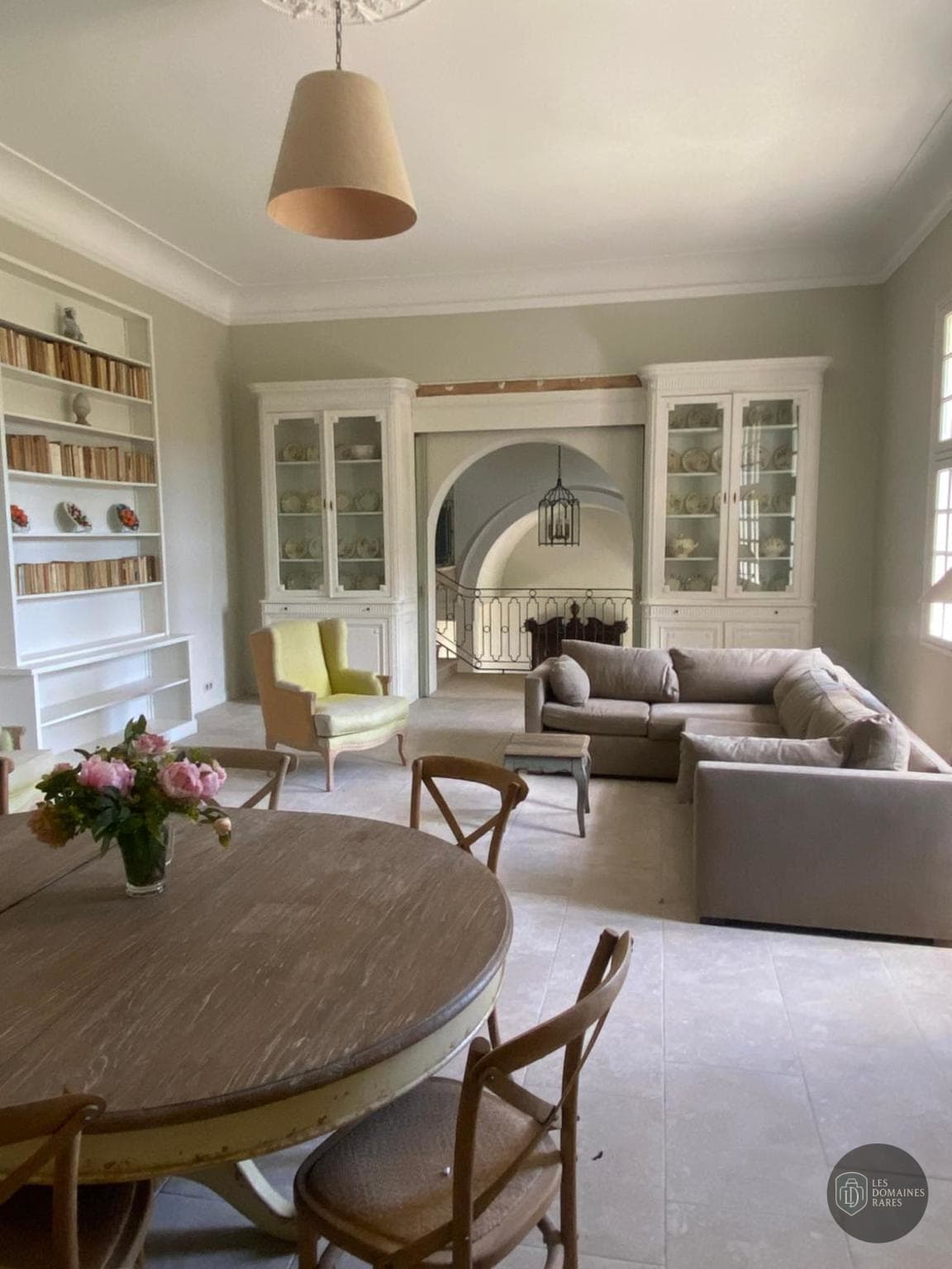 Espace intérieur du domaine Seigneurie de Peyrat à Pézenas en Occitanie