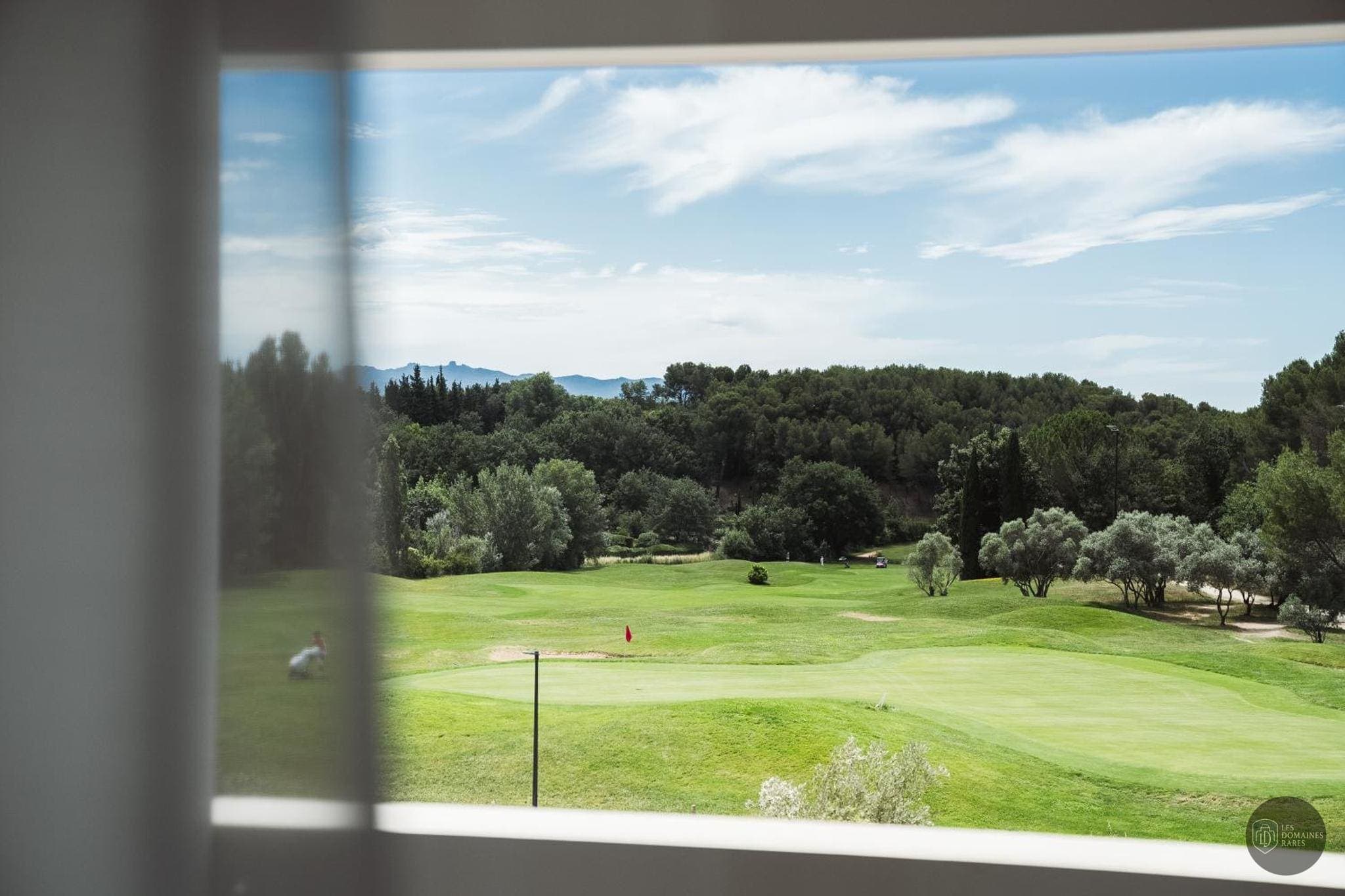 Vue extérieure de l'hôtel Setclub à Aix en Provence-Alpes-Côte d'Azur