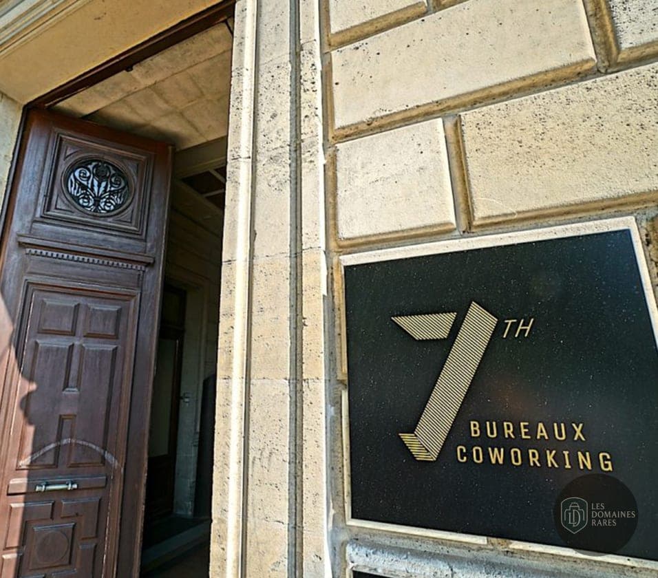 Entrée du Seven Coworking à Bordeaux