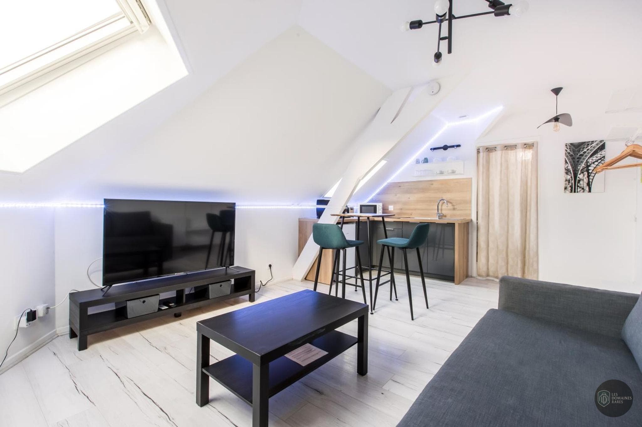 Espace intérieur de l'hôtel Singing Studio Paris en Île-de-France