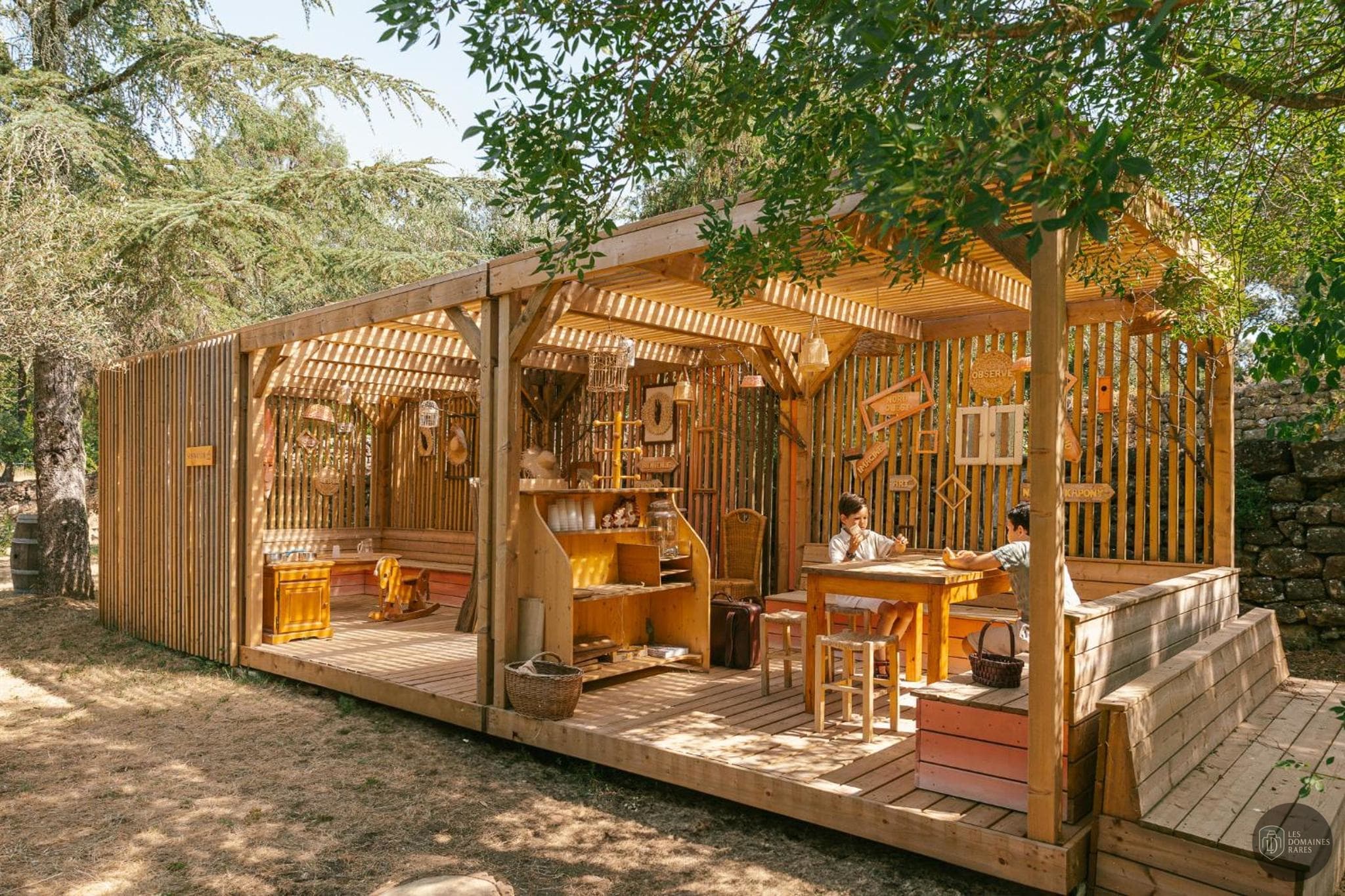 Slow Village Anduze — Extérieur