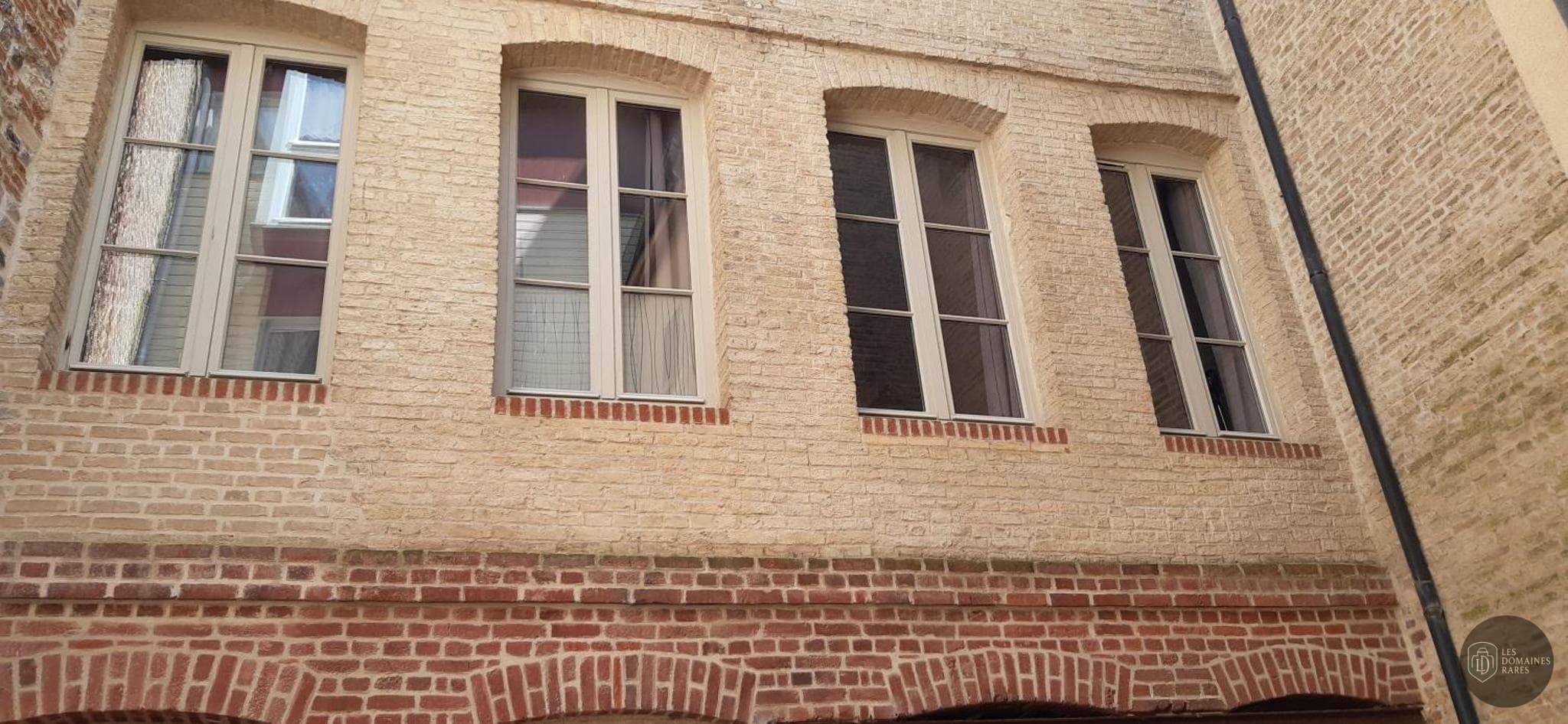 Vue extérieure du lieu Smile Coworking à La en Bretagne