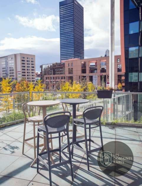 Terrasse extérieure avec vue Part-Dieu