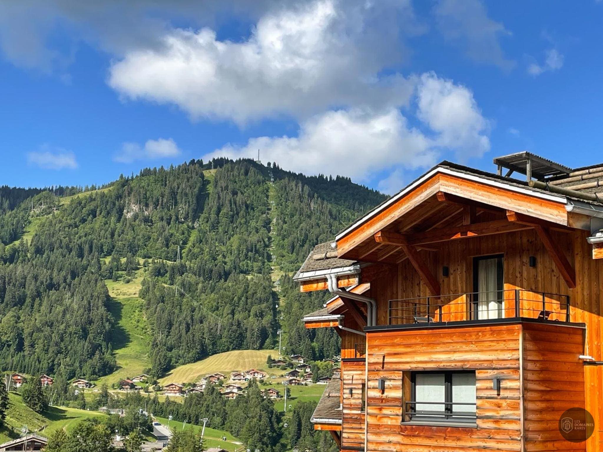 Vue extérieure de l'hôtel St-Alban Hotel  Spa à La en Auvergne-Rhône-Alpes