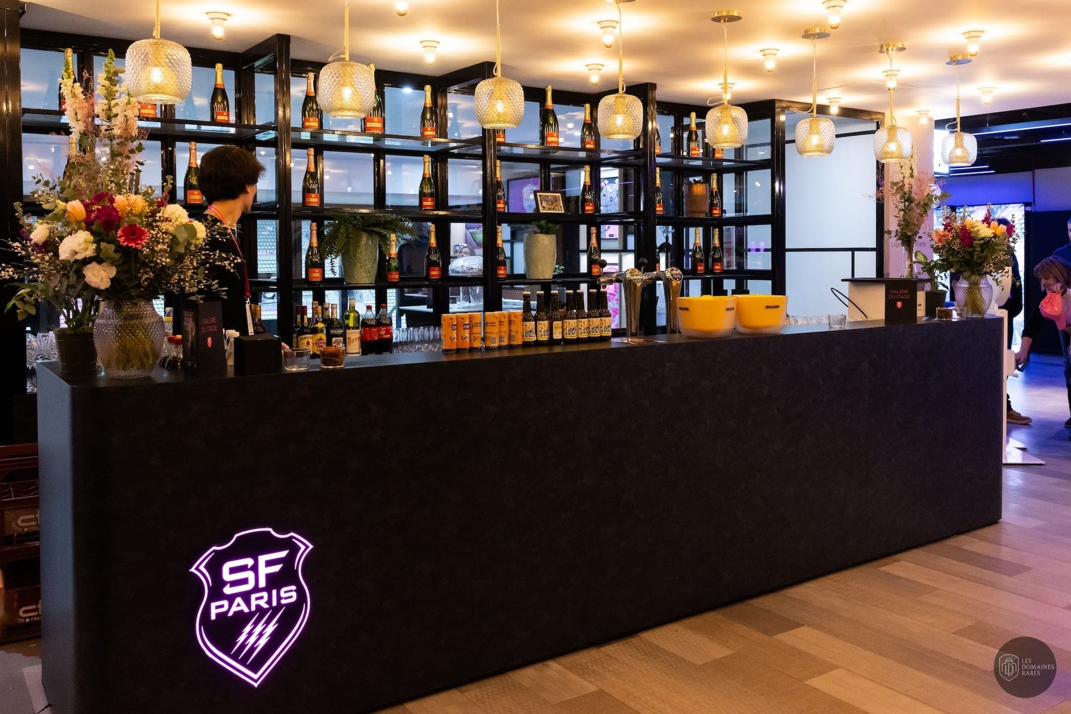 Restaurant du lieu Stade Jean Bouin à Paris en Île-de-France