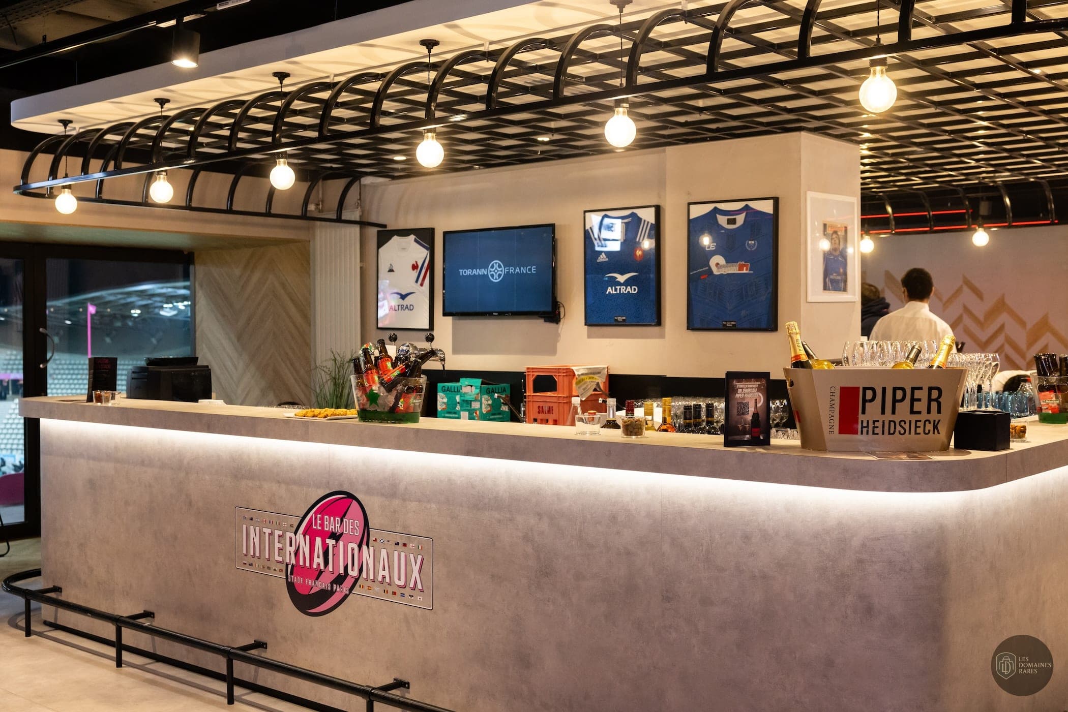 Restaurant du lieu Stade Jean Bouin à Paris en Île-de-France