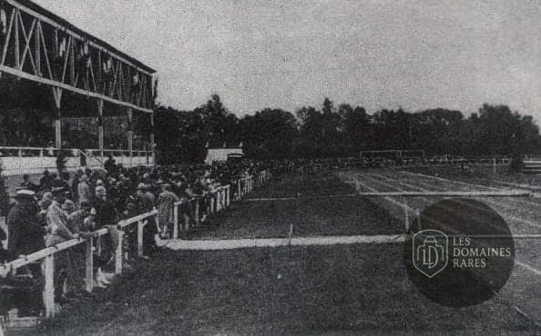 Vue extérieure du lieu Stade de l'Aube à Troyes en Grand Est