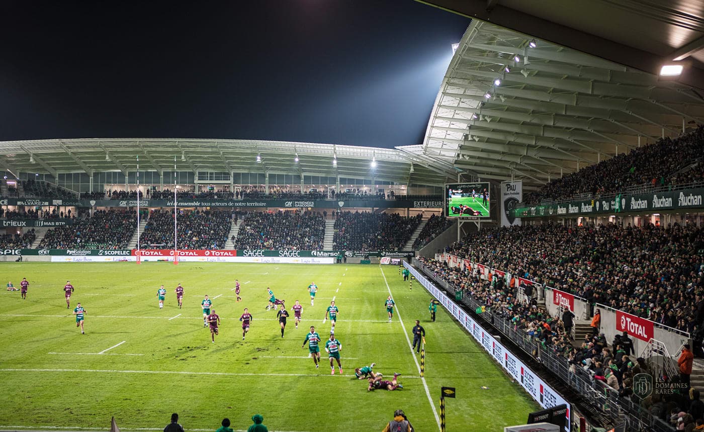 Vue extérieure du lieu Stade du Hameau à Pau en Nouvelle-Aquitaine