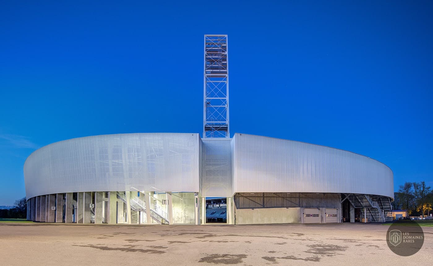 Vue extérieure du lieu Stade du Hameau à Pau en Nouvelle-Aquitaine