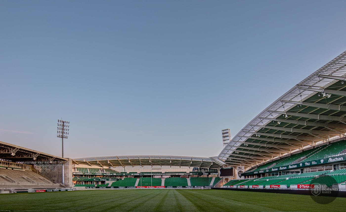 Vue extérieure du lieu Stade du Hameau à Pau en Nouvelle-Aquitaine
