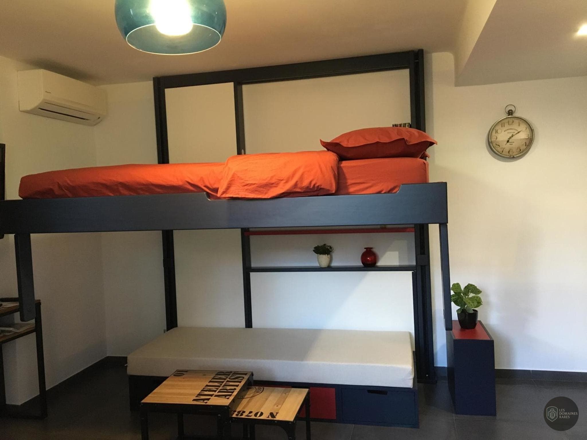 Chambre du lieu Studio 33 en Auvergne-Rhône-Alpes - séminaire rhône (69)