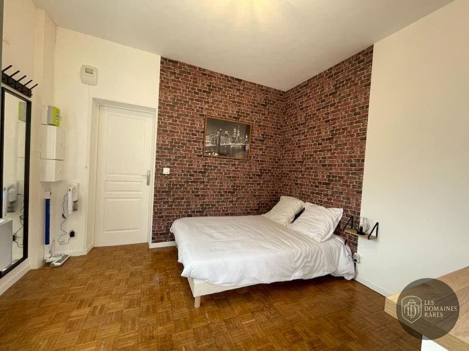 Chambre du salle de séminaire Studio Factory à Toulon en Provence-Alpes-Côte d'Azur