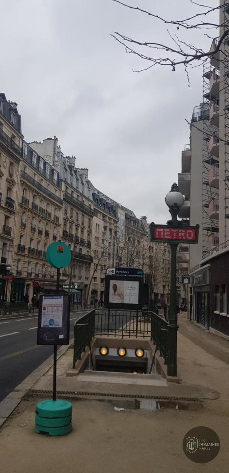 Vue du salle de réception Studio de l'Ermitage à Paris en Île-de-France