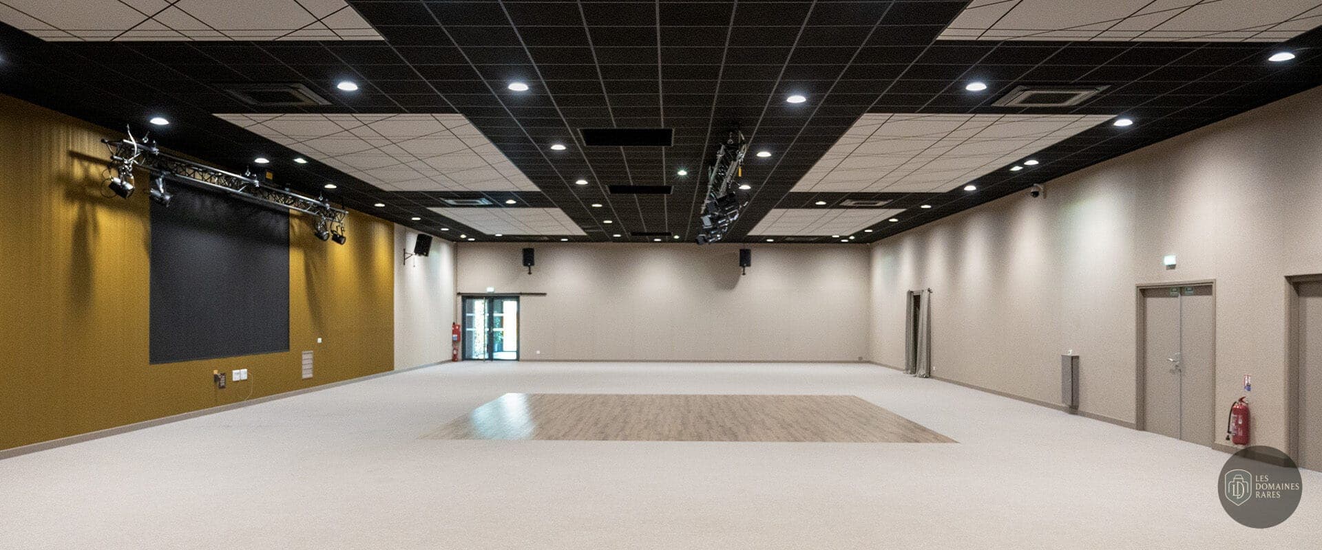 Salle de réunion 2 du lieu TOY Evenements en Normandie