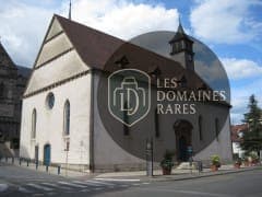 Vue de côté du Temple Saint-Georges