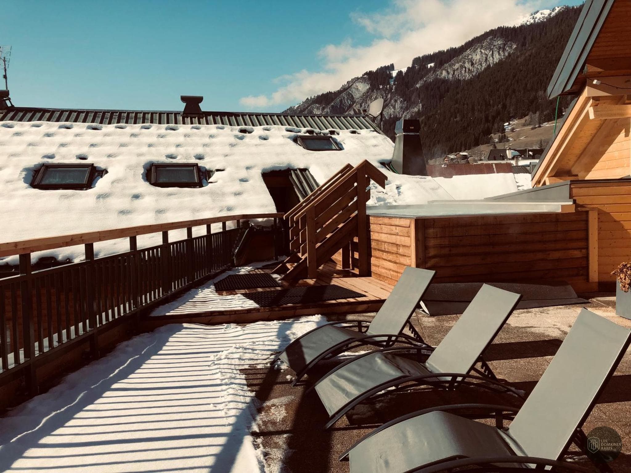 Vue extérieure de l'hôtel Terra-Beka à La en Auvergne-Rhône-Alpes