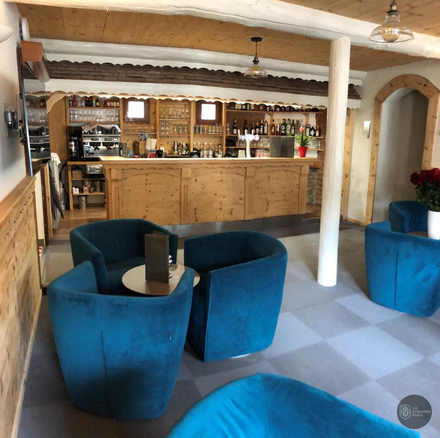 Espace intérieur de l'hôtel Terra-Beka à La en Auvergne-Rhône-Alpes