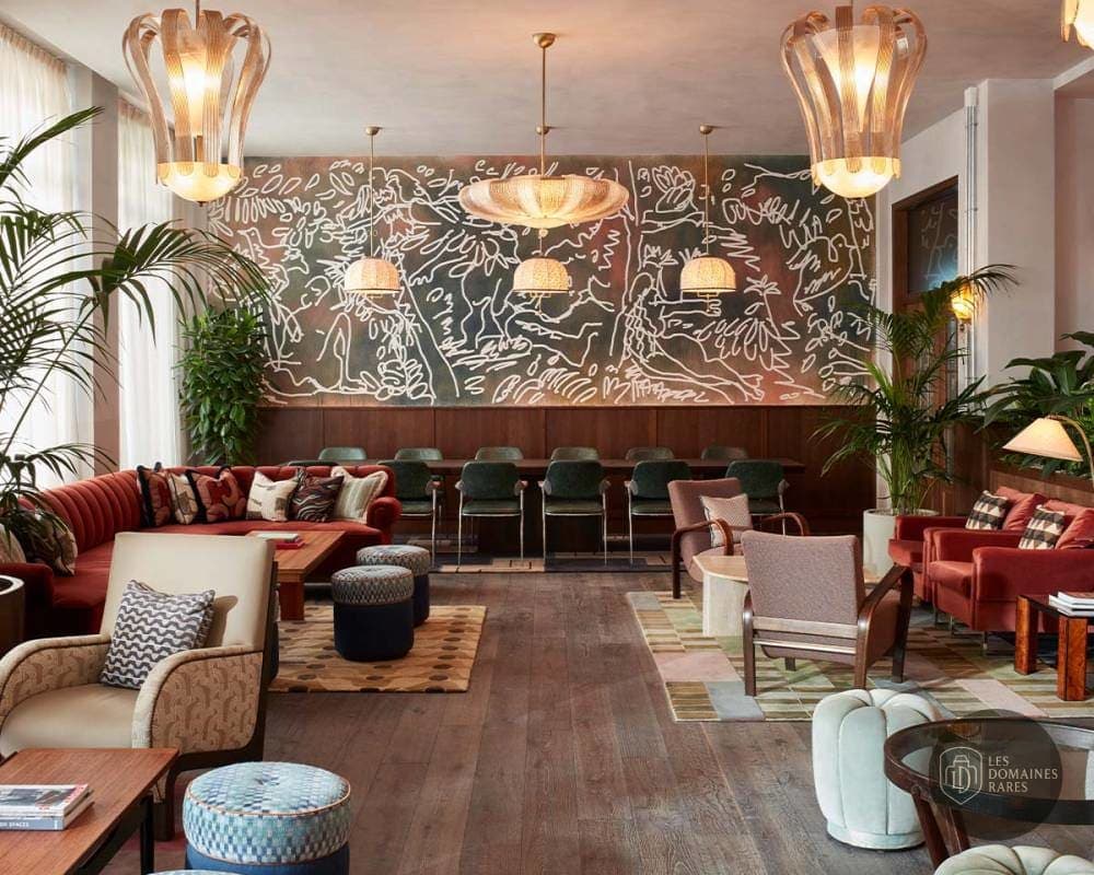 Espace intérieur de l'hôtel The Hoxton à Paris en Île-de-France